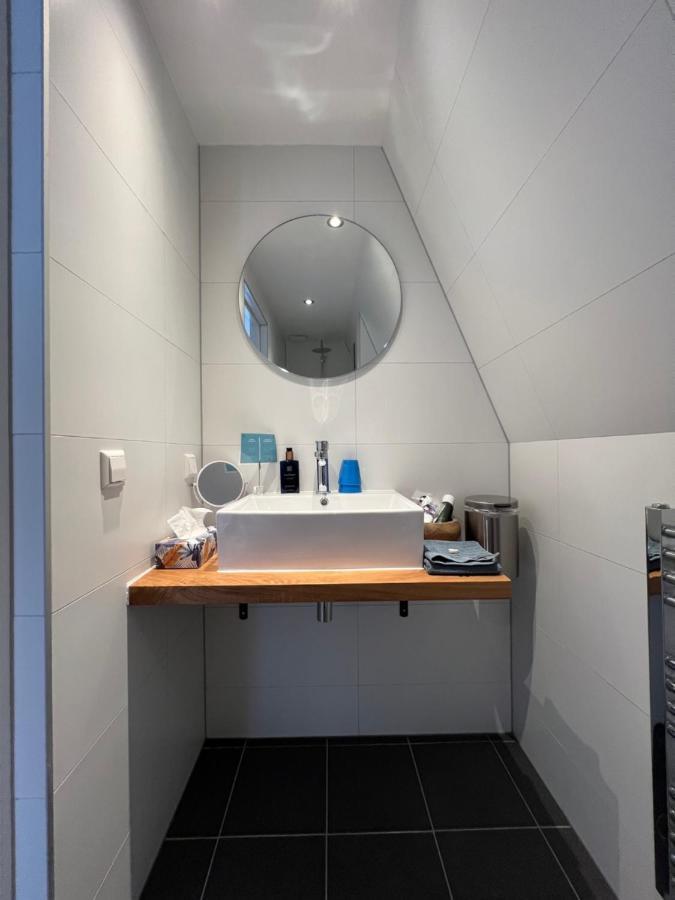Mid83 Bed & Breakfast Woudsend ภายนอก รูปภาพ