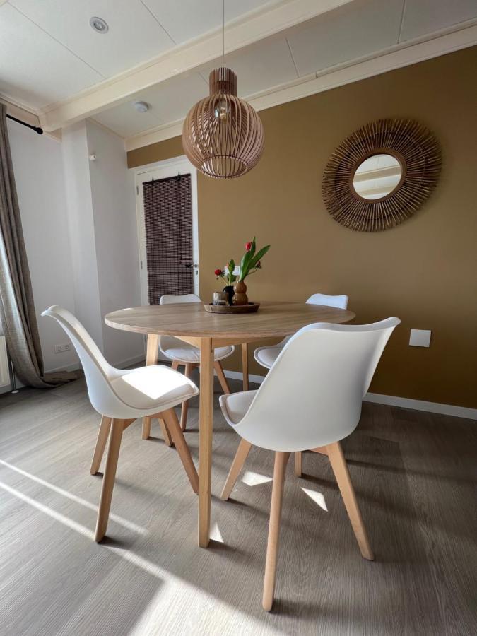 Mid83 Bed & Breakfast Woudsend ภายนอก รูปภาพ