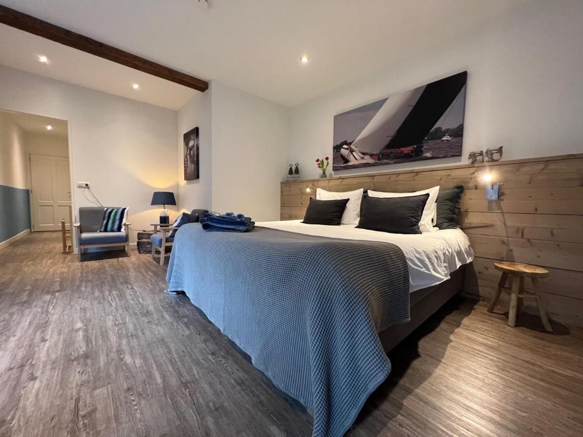 Mid83 Bed & Breakfast Woudsend ภายนอก รูปภาพ