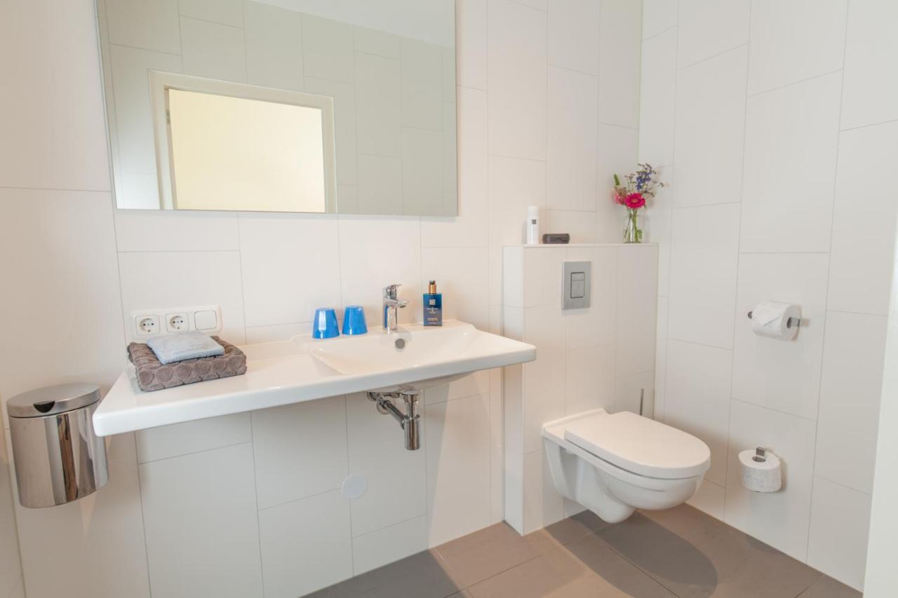 Mid83 Bed & Breakfast Woudsend ภายนอก รูปภาพ